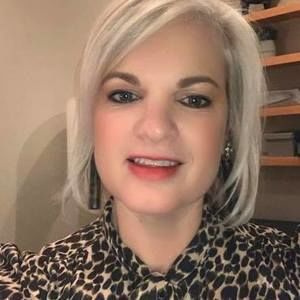 Meet your Posher, Karena